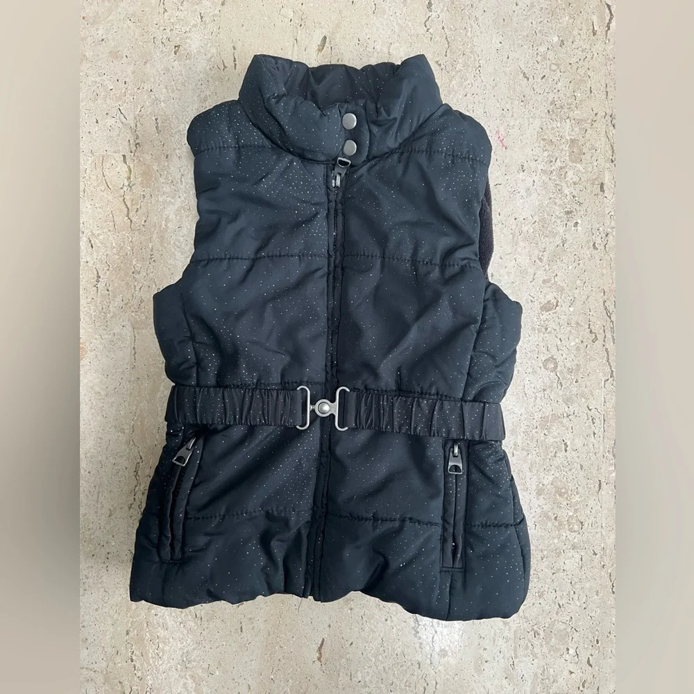 The Children’s Place Black Sparkly Fleece Lined Puffer Vest Size 7/8